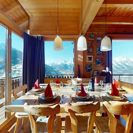 In With Swimming Pool * Veysonnaz