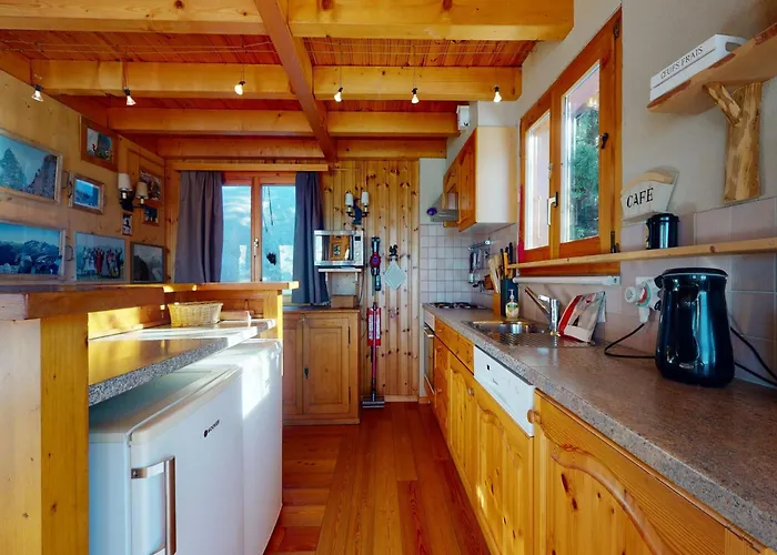 In With Swimming Pool Chalet